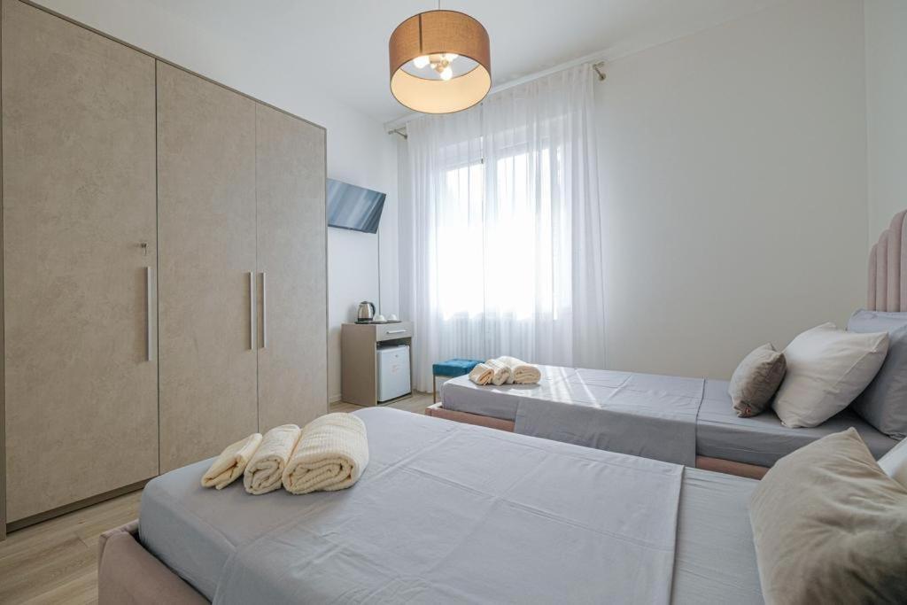 Sbs Room Rental แบร์กาโม ภายนอก รูปภาพ
